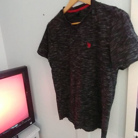 Shirt - Picture 2 of 3